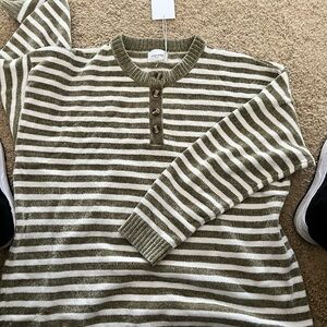 ANDREE BY UNIT Olive and White Striped Crewneck Sweater